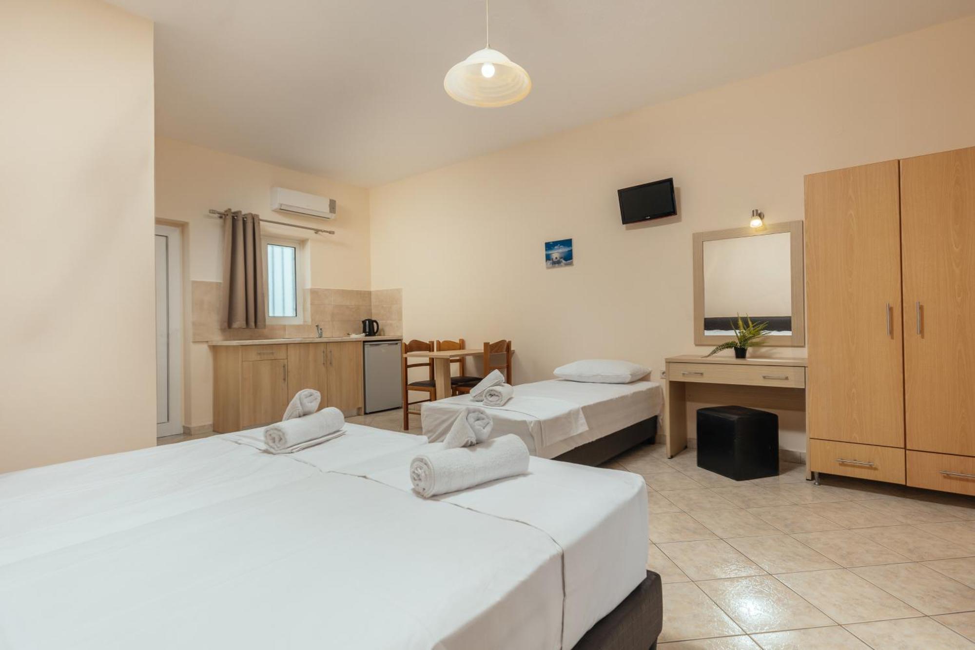 Yakinthos Hotel Laganas Luaran gambar