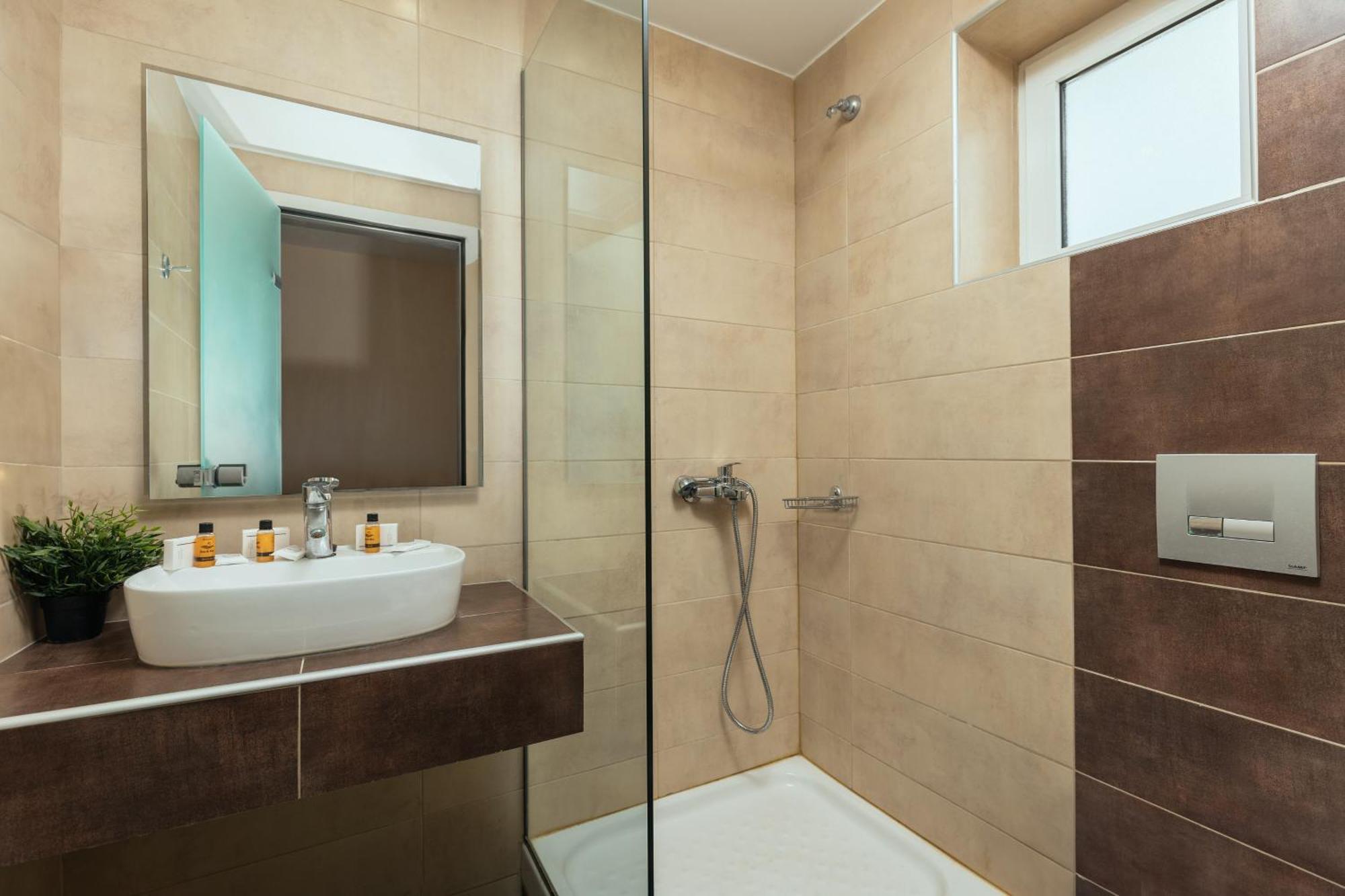 Yakinthos Hotel Laganas Luaran gambar